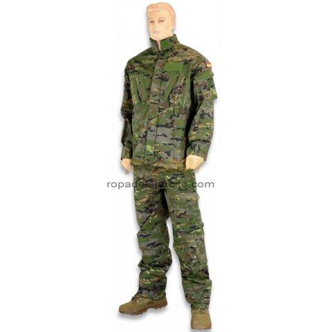 Ropa militar outlet de segunda mano