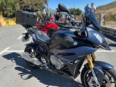 BMW - 1000 XR