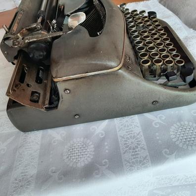 Maquina escribir regia. Anuncios para comprar y vender de segunda mano |  Milanuncios