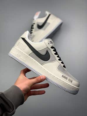 Zapatillas de segunda mano en Soria Capital |