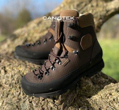 Milanuncios - Botas montaña niño talla 28