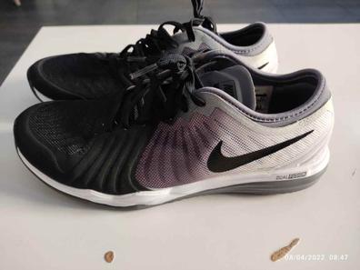 Zapatillas nike mujer Moda y complementos segunda barata | Milanuncios