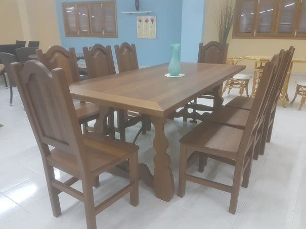 Mesa Comedor de y Sillas de Teka