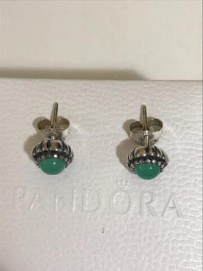 Pendientes Joyas bisutería segunda mano barata | Milanuncios