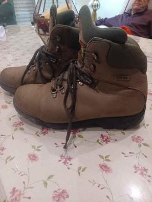 CHIRUCA URALES 12 HOMBRE BOTA CAZA GORETEX Color Verde Tallas 39