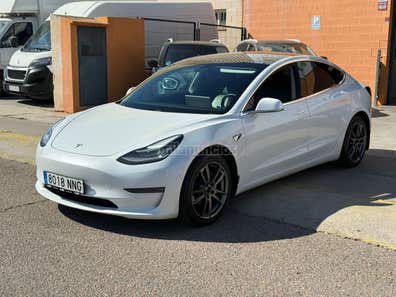 TESLA Model 3 Gran Autonomia 4WD