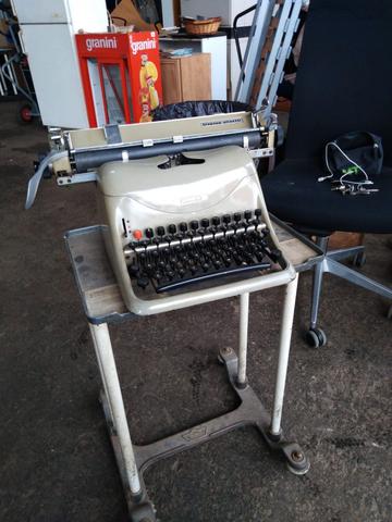 Milanuncios - Maquina de escribir Olivetti