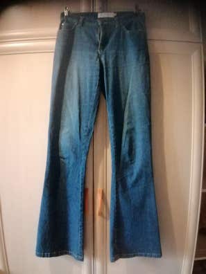 Pantalones vaqueros Pantalones de mujer de segunda mano baratos en Huelva |