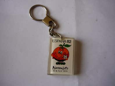 Lámina fotográfica for Sale con la obra «Naranjito - Mundial España 82» de KaizenGeist