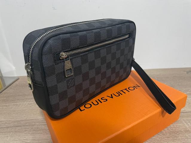 Neceser louis vuitton online hombre