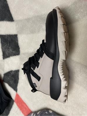 Botas camperas de segunda mano para hombre en Cantabria Provincia