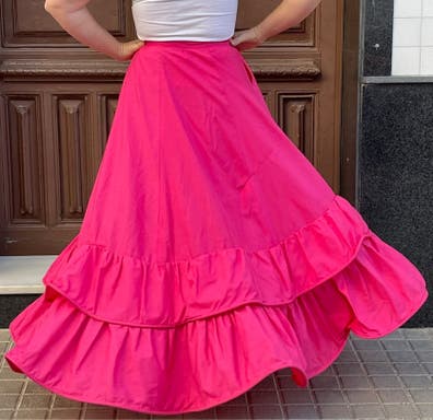 Falda flamenca Moda y complementos de segunda mano en Huelva | Milanuncios
