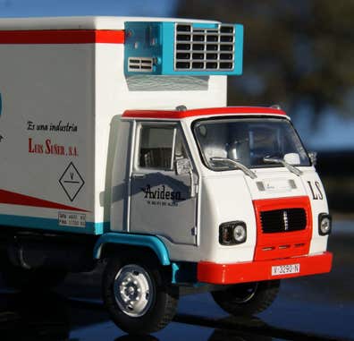 Milanuncios - CAMION AVIA 7000 AVIDESA 1975 ESCALA 1:4