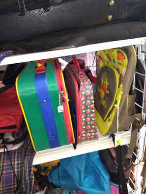 Maletas, mochilas y bolsas de mano baratas en Leganés | Milanuncios
