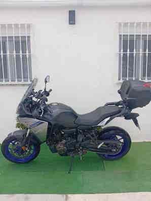 Información detallada de Yamaha MT-07 Tracer 700 2020 | Fotos y Especificaciones