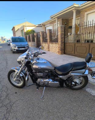 Suzuki - intruder M800