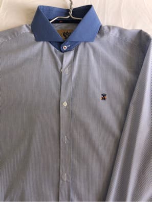 Camisa estrenar con etiq Camisas de hombre de segunda mano baratas |