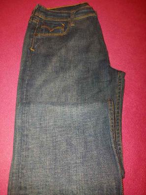 Levis Pantalones de mujer de segunda mano baratos en Cádiz