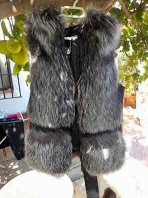 Chaleco zorro y complementos de segunda mano |