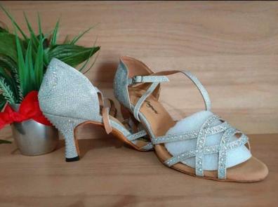 Zapatos de baile latino dorados suaves y cómodos para mujeres - ¡Perfectos  para bailar!