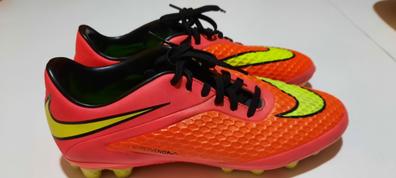 Milanuncios - Botas Futbol hombre tobillera NIKE