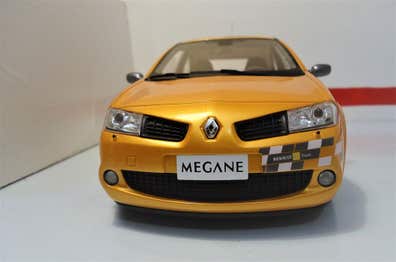 Fiche Technique Renault Megane Cabriolet 1.6e 6cv 1999 - La Centrale