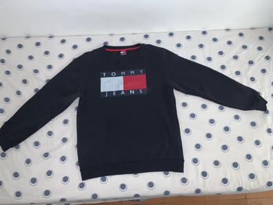 Jersey hombre marca TOMMY HILFIGER talla M de segunda mano por 20 EUR en  Getxo en WALLAPOP