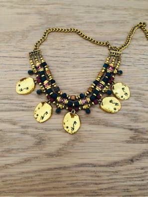 Joyas y bisutería de mano barata en Sevilla | Milanuncios