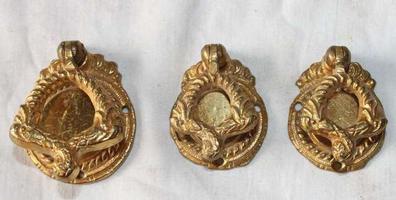 lote de tres tiradores antiguos de bronce o lat - Compra venta en  todocoleccion