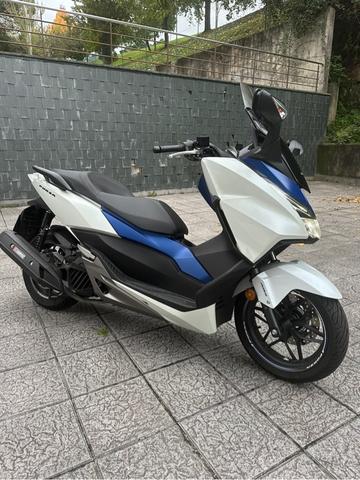 HONDA NSS FORZA 125 BLANCO