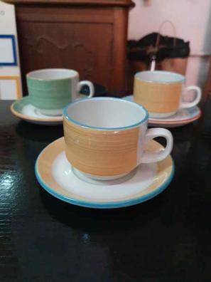 Taza de café con plato, porcelana y filo dorado ¡ideal para espresso!.