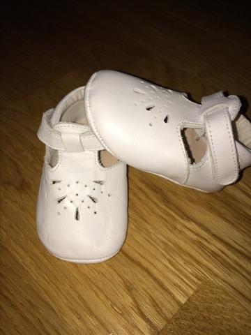 Milanuncios Zapatos ZARA n 16-17 Bebe niño niña