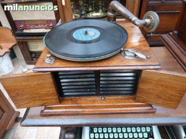 Milanuncios Gramofono o gramola antigua funcionando