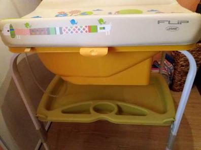 BAÑERA BEBE (Con Patas plegables) de segunda mano por 20 EUR en Madrid en  WALLAPOP