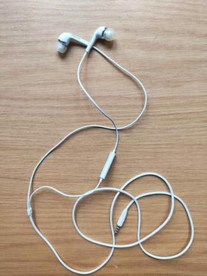 Auriculares iPhone con cable de segunda mano en WALLAPOP