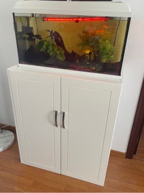 Mesa acuario 100 x 40 Compra de peces, acuarios, peceras y Milanuncios