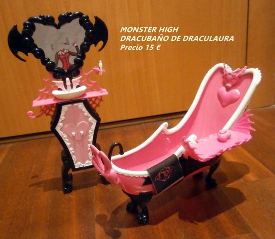 Draculaura bañera discount