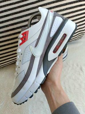 sobre comida Túnica Nike air max classic bw Moda y complementos de segunda mano barata |  Milanuncios