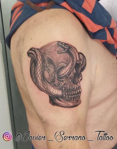 Milanuncios - Tatuajes black anda grey, tatuador