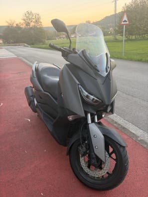 Yamaha - XMAX 300