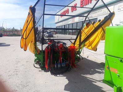 Otra maquinaria recolector sin vibrador de segunda mano ocasión | Milanuncios