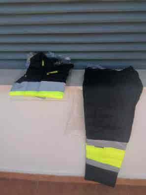 Ropa trabajo Ropa, zapatos y moda de hombre de segunda mano barata en Navarra |