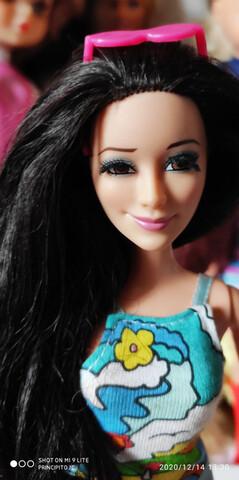 Muñeca raquelle de online barbie