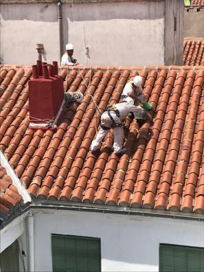 Cubrición y montaje con chapa metálica en tejados. - Reparaciones de Tejados  en Madrid