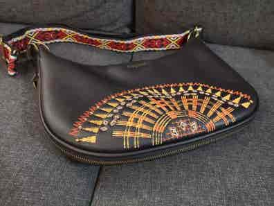 Bolso desigual Moda y complementos de segunda barata Milanuncios