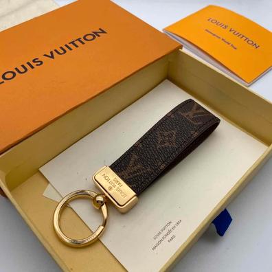 Llavero Letras LV Louis Vuitton de segunda mano - GoTrendier