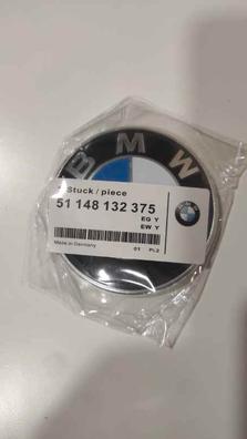 Emblema BMW capó 82mm de segunda mano por 8 EUR en Sanlúcar la Mayor en  WALLAPOP