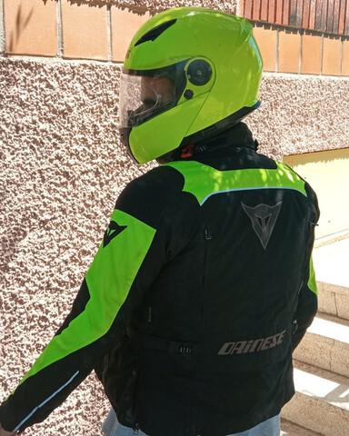 azufre Ajustamiento vertical Milanuncios - Chaqueta moto DAINESE y casco amarillo