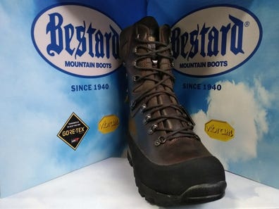 Liquidacion botas bestard Artículos y accesorios caza | Milanuncios