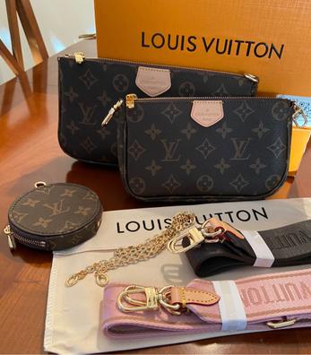 Clienta regala a trabajadora bolsa Louis Vuitton; era imitación